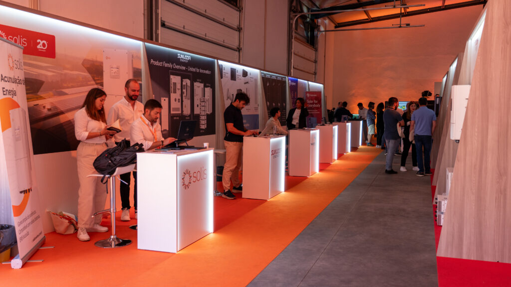Parceiros presentes na Solarshop Experience - O evento que move o setor solar - Solis, Sunwoda, Thaleos, Hyundai, Solplanet e Sunfer