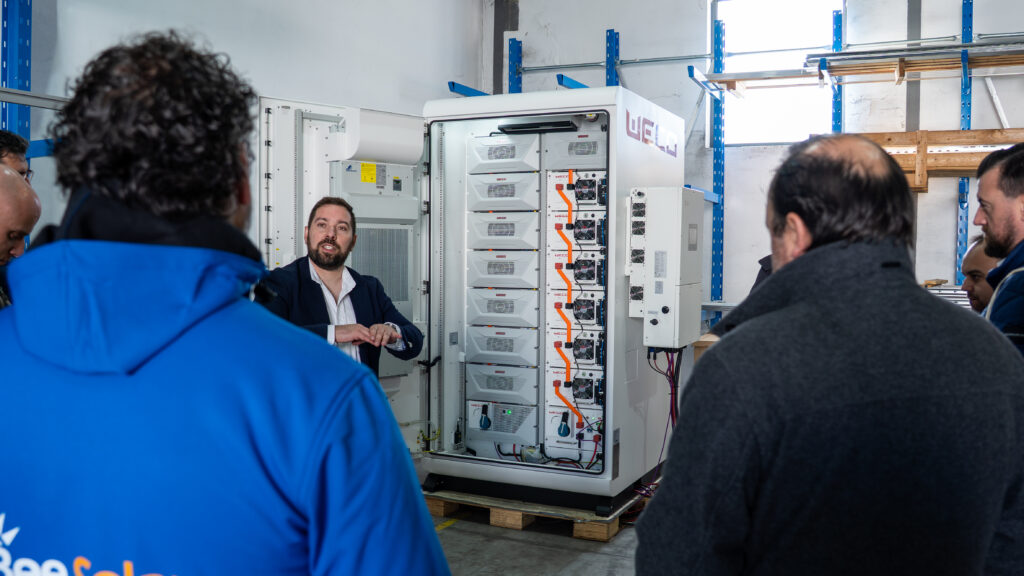 Evento Power Up, da Solarshop. Solução para projetos C&I - A-Kool, do parceiro Weco